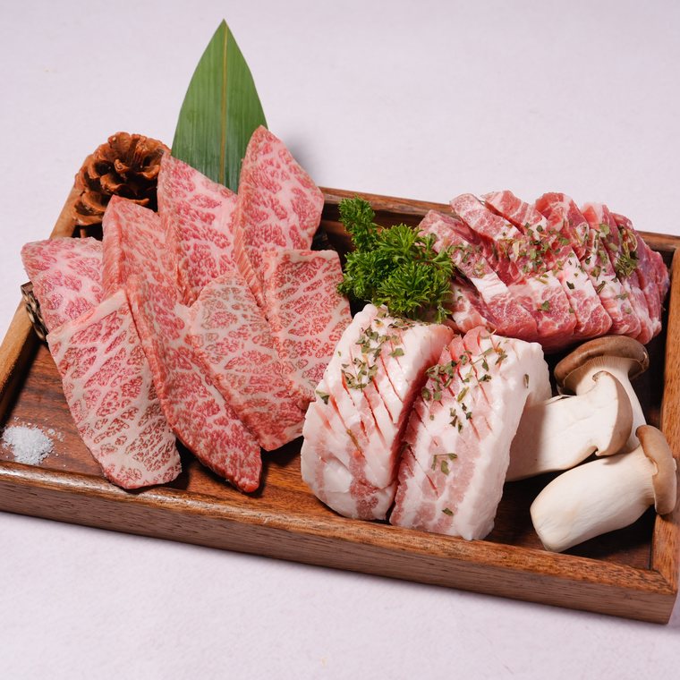 KREAM Signature Meat Platter